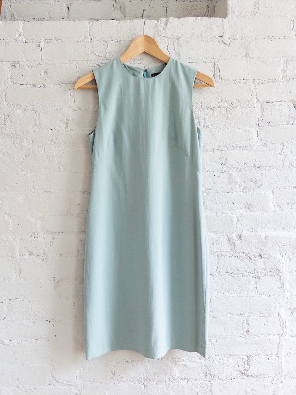 Vintage 100% Silk Banana Republic Shift Dress in Robin’s Egg Blue, size 2